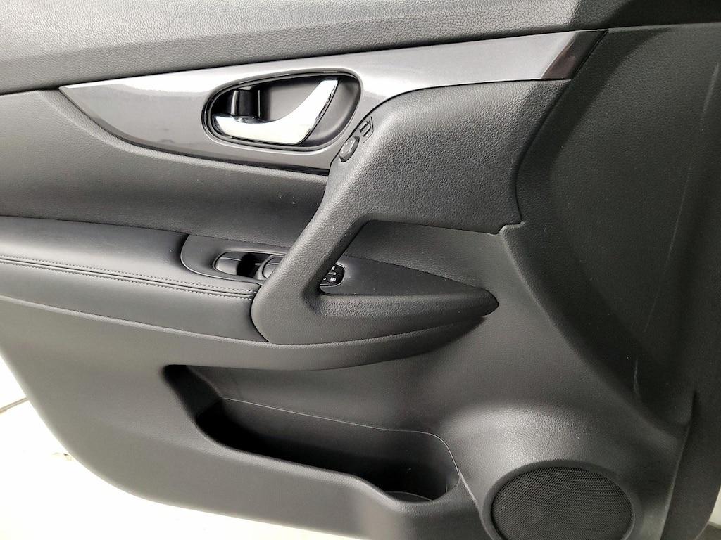 used 2017 Nissan Rogue car, priced at $12,998