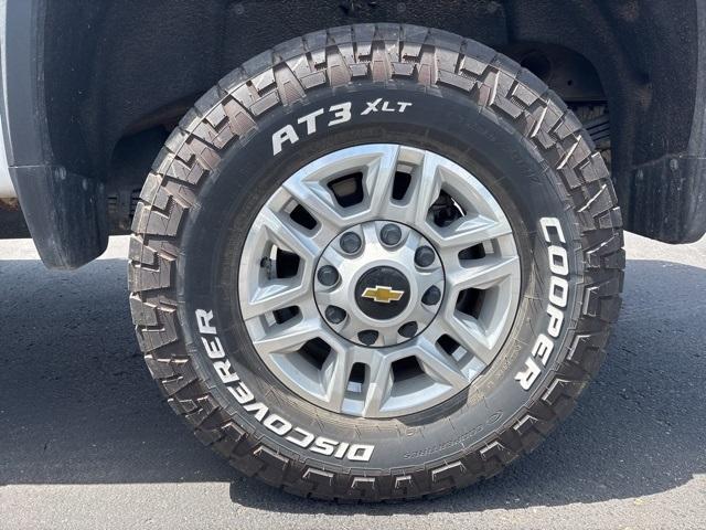 used 2022 Chevrolet Silverado 2500 car, priced at $39,995