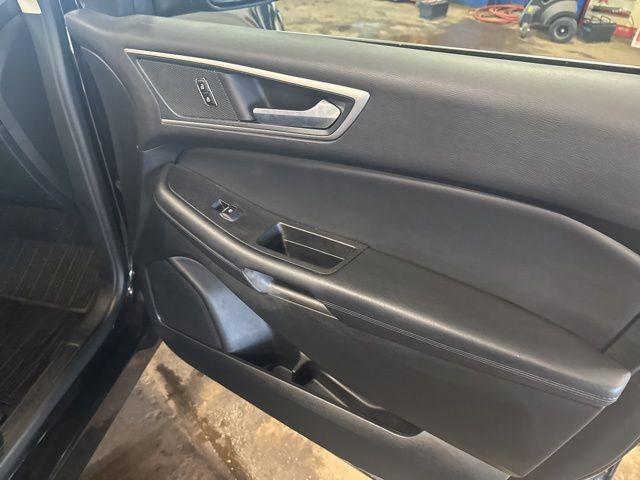 used 2024 Ford Edge car, priced at $28,495