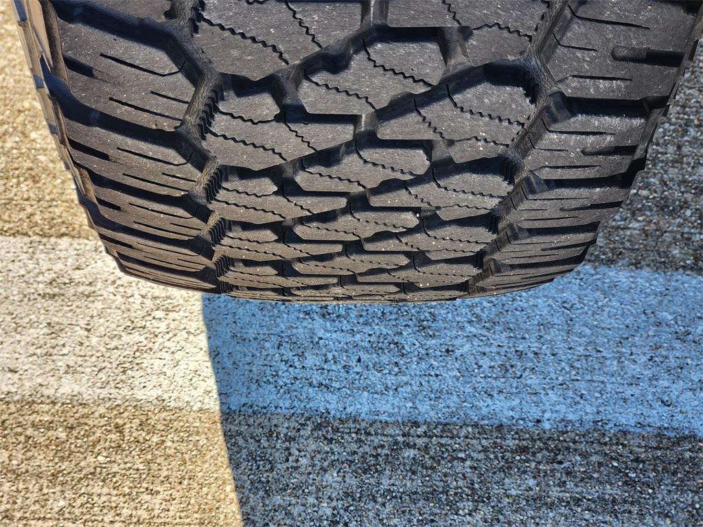 used 2024 Jeep Wrangler car, priced at $25,995