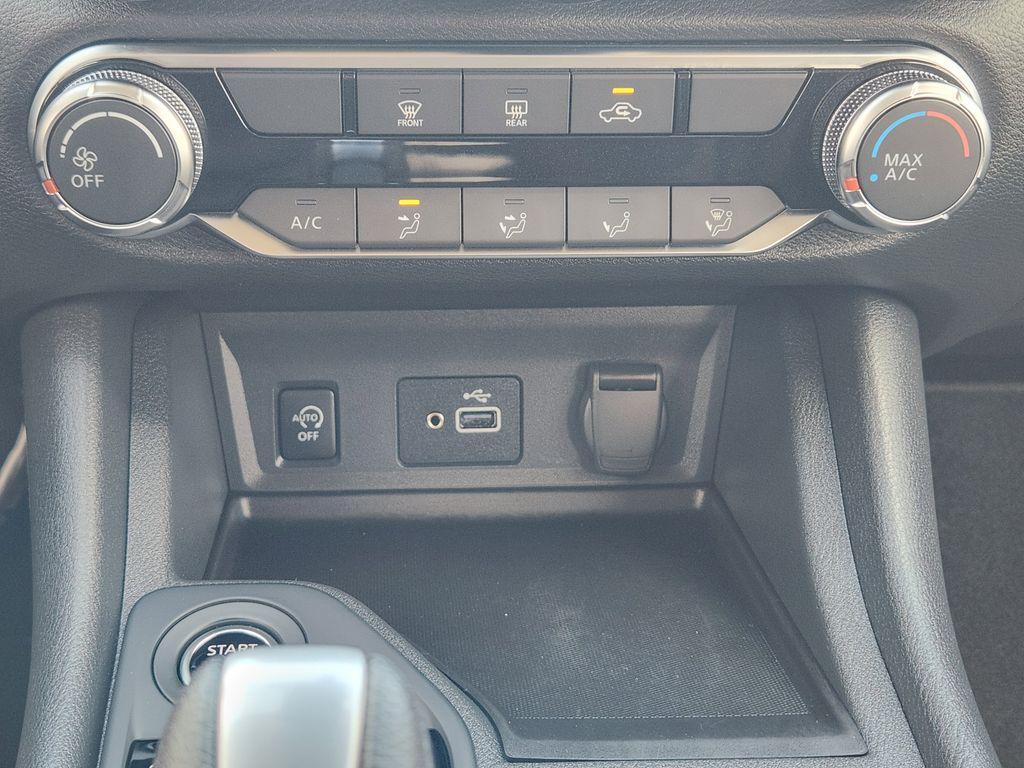 used 2025 Nissan Sentra car, priced at $20,095