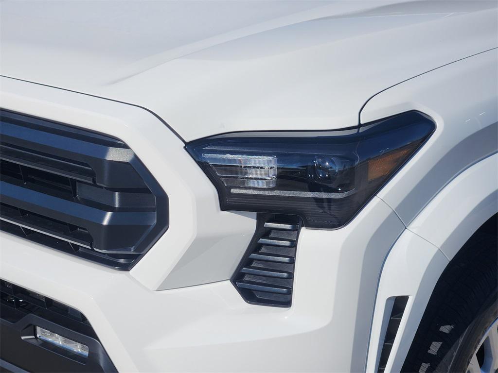 new 2026 Toyota Tacoma car