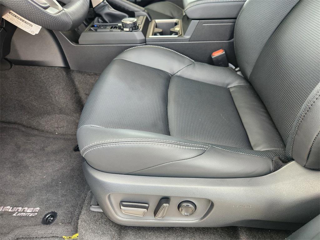 new 2025 Toyota 4Runner car