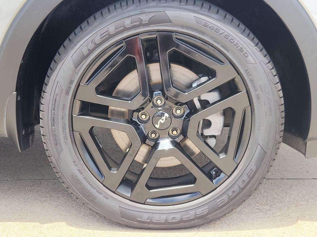 used 2024 Kia Telluride car, priced at $37,195