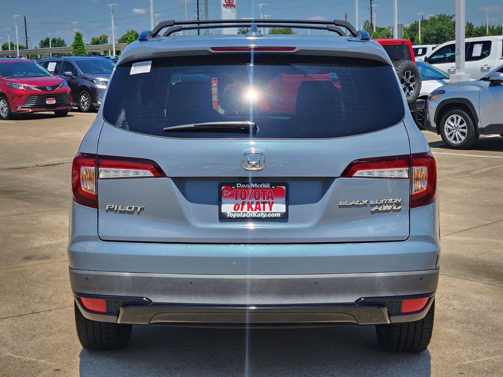 used 2022 Honda Pilot car, priced at $29,495