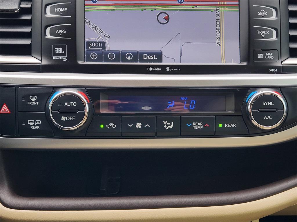 used 2015 Toyota Highlander car, priced at $16,595