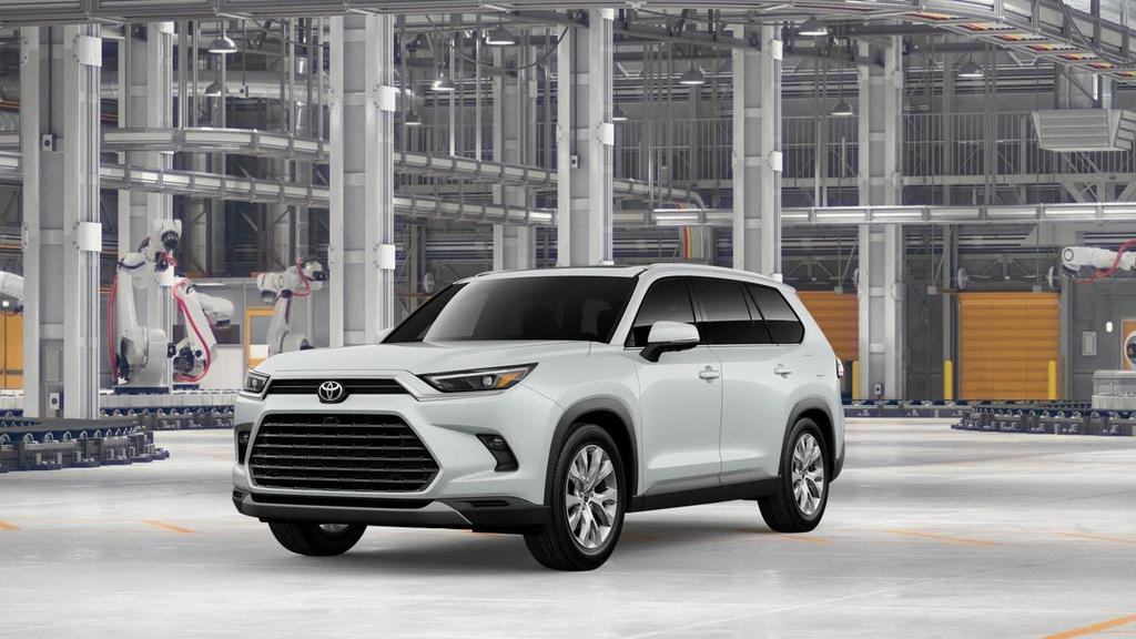 new 2026 Toyota Grand Highlander Hybrid car