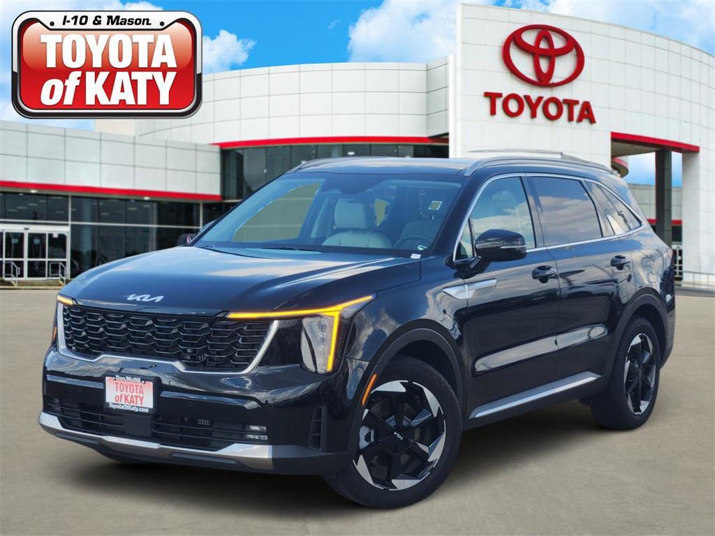 used 2025 Kia Sorento Hybrid car, priced at $30,995