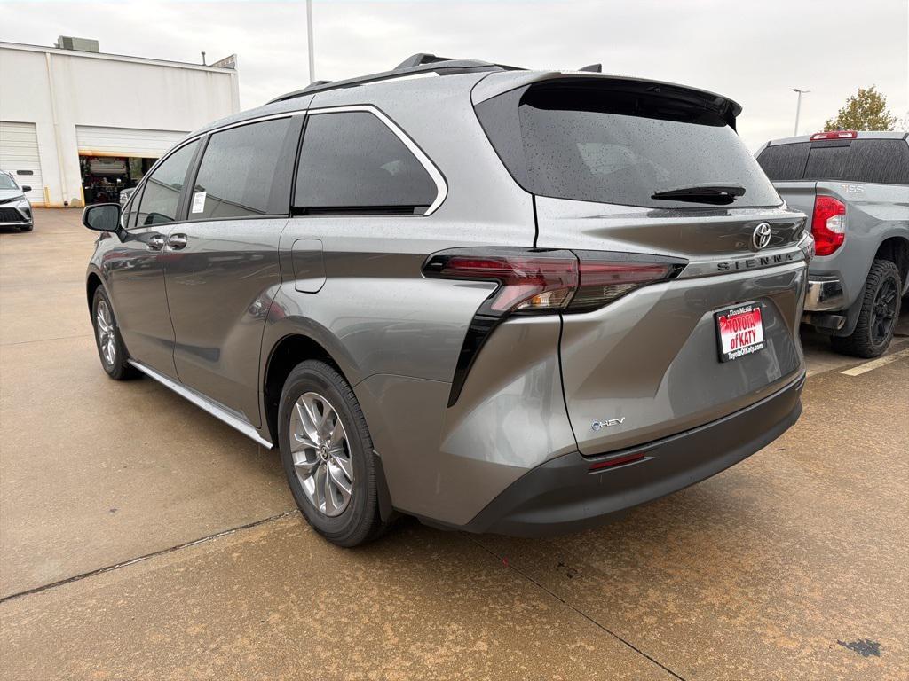new 2026 Toyota Sienna car