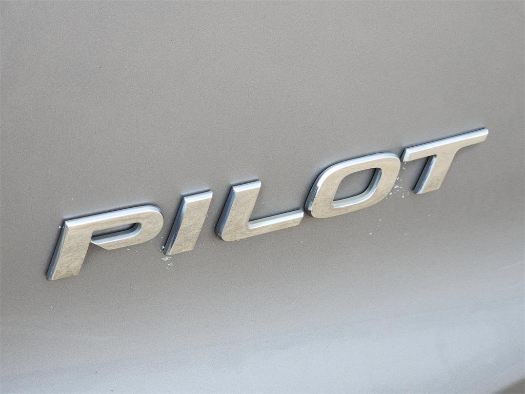 used 2016 Honda Pilot car, priced at $14,395