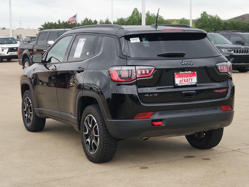 used 2025 Jeep Compass car, priced at $25,495