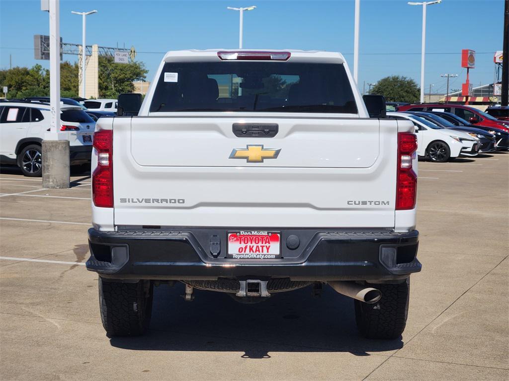 used 2024 Chevrolet Silverado 2500 car, priced at $41,995