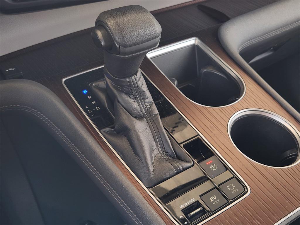 used 2021 Toyota Sienna car, priced at $28,995