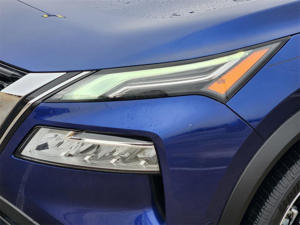used 2022 Nissan Rogue car, priced at $25,395