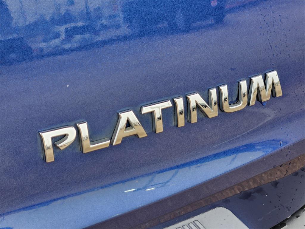 used 2022 Nissan Rogue car, priced at $25,395