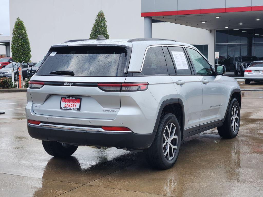 used 2024 Jeep Grand Cherokee car, priced at $29,730