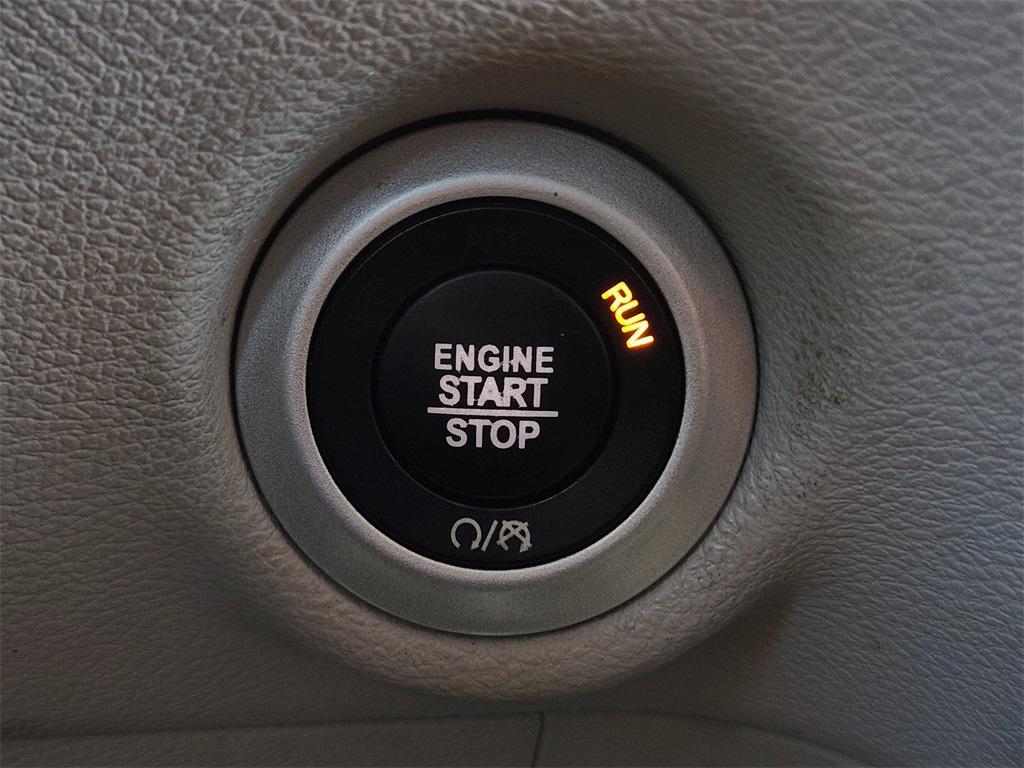 used 2017 Chrysler Pacifica car, priced at $10,695