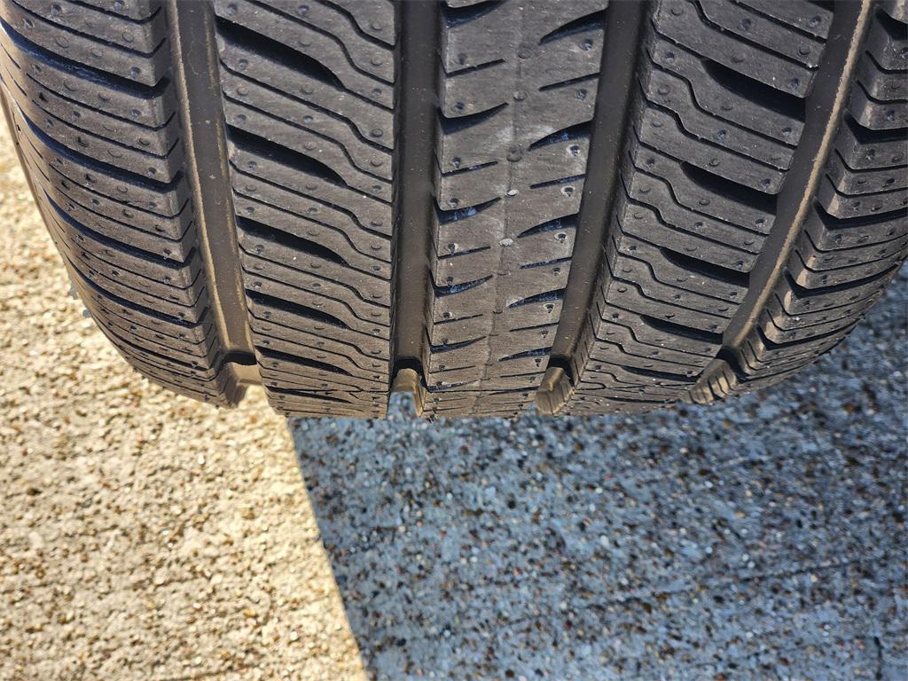 used 2017 Chrysler Pacifica car, priced at $10,695