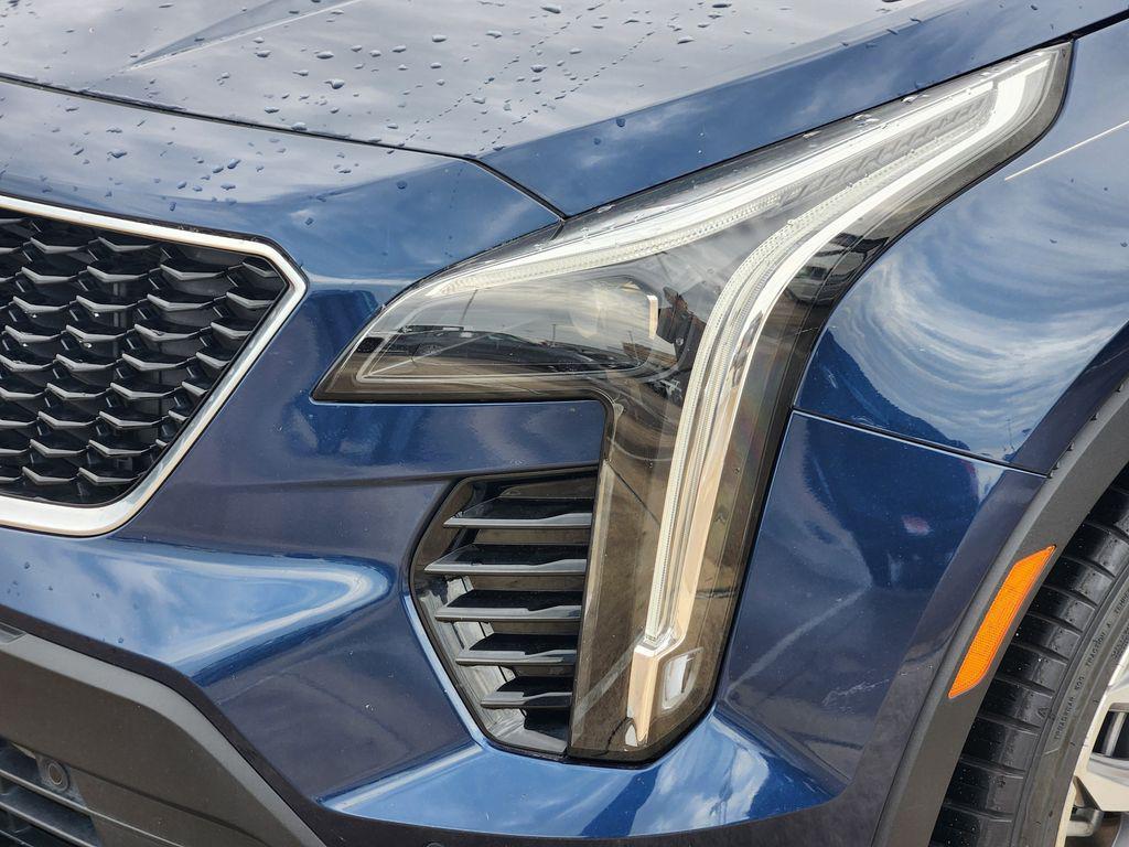 used 2020 Cadillac XT4 car, priced at $22,195