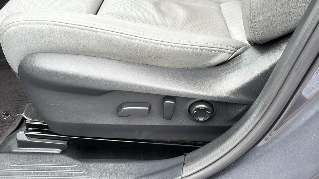 used 2024 Subaru Legacy car, priced at $23,995