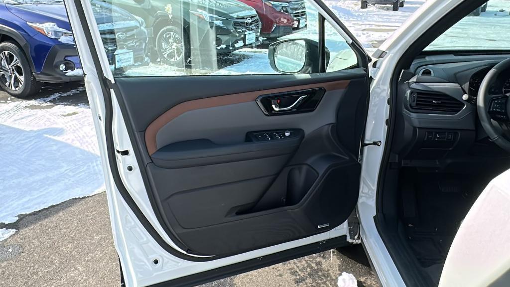 new 2026 Subaru Forester car, priced at $37,729