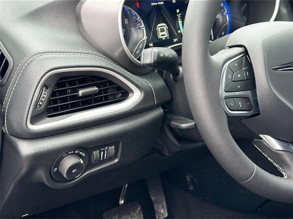 new 2026 Chrysler Pacifica car, priced at $43,795