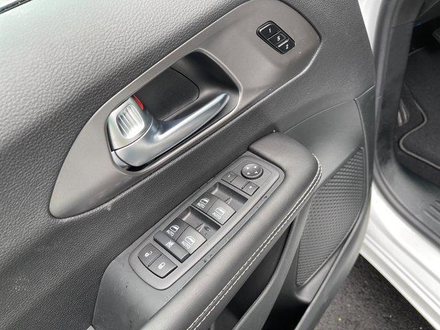 new 2026 Chrysler Pacifica car, priced at $45,785