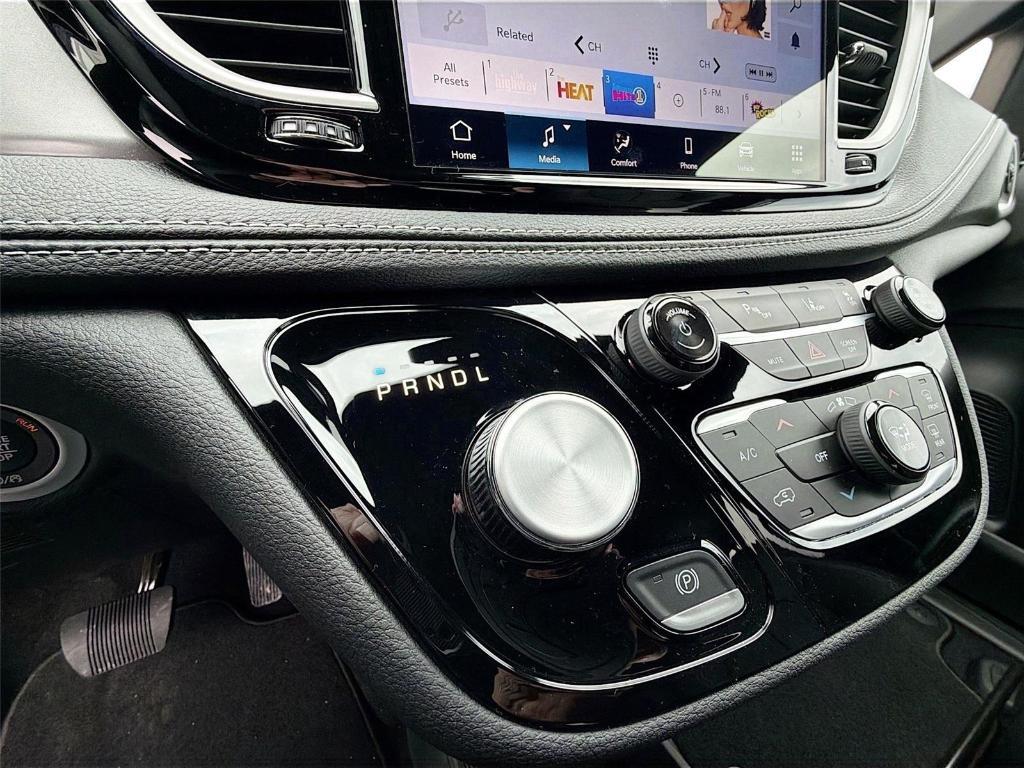 new 2026 Chrysler Pacifica car, priced at $43,795