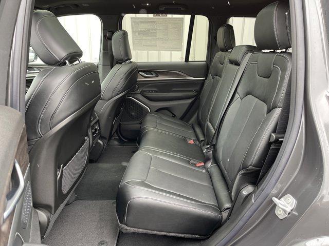 new 2026 Jeep Grand Cherokee car, priced at $52,264