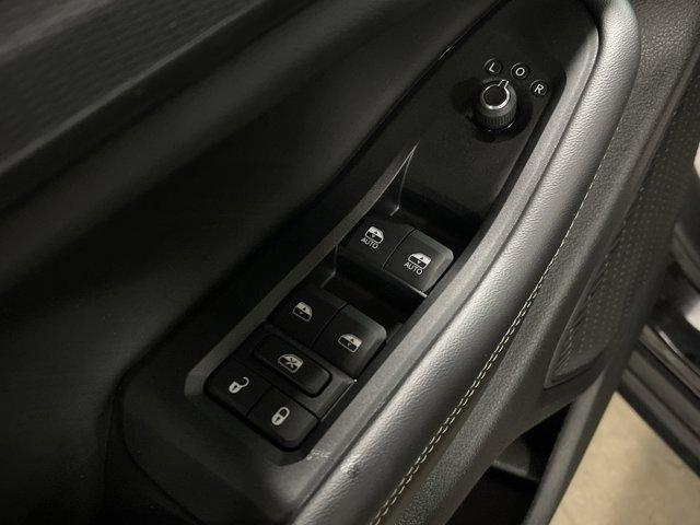 used 2025 Jeep Grand Cherokee car, priced at $30,997