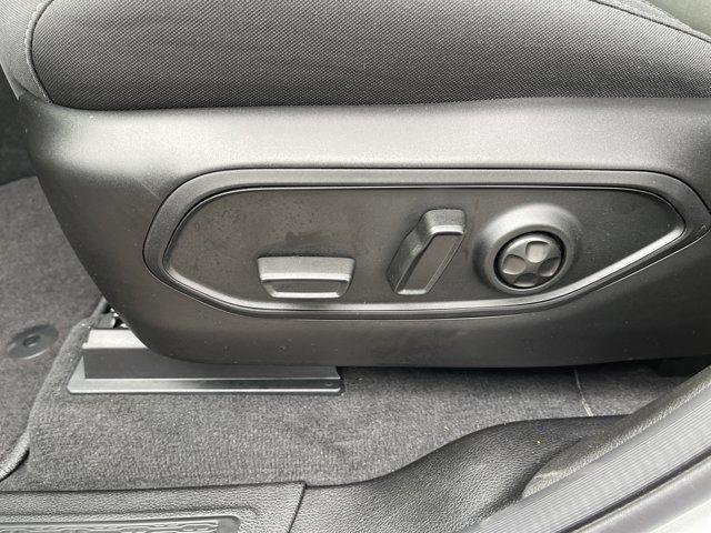 new 2025 Jeep Grand Cherokee car, priced at $34,184