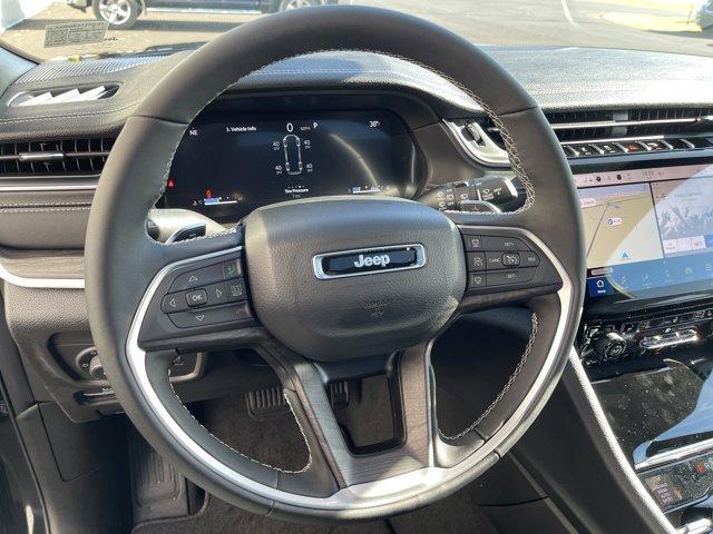 new 2025 Jeep Grand Cherokee L car, priced at $47,328