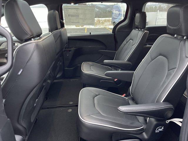 new 2026 Chrysler Pacifica car, priced at $51,912