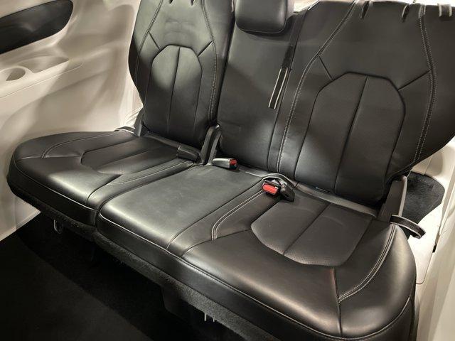 used 2024 Chrysler Pacifica car, priced at $28,997