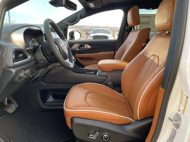 new 2026 Chrysler Pacifica car, priced at $57,113