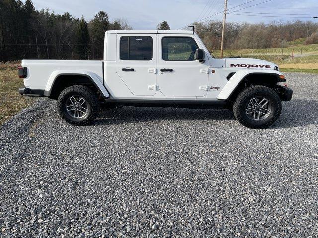 new 2026 Jeep Gladiator car, priced at $56,033