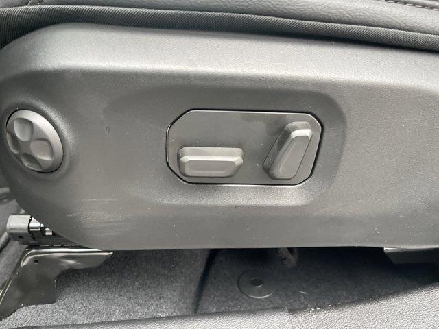 new 2026 Jeep Wrangler car, priced at $47,116