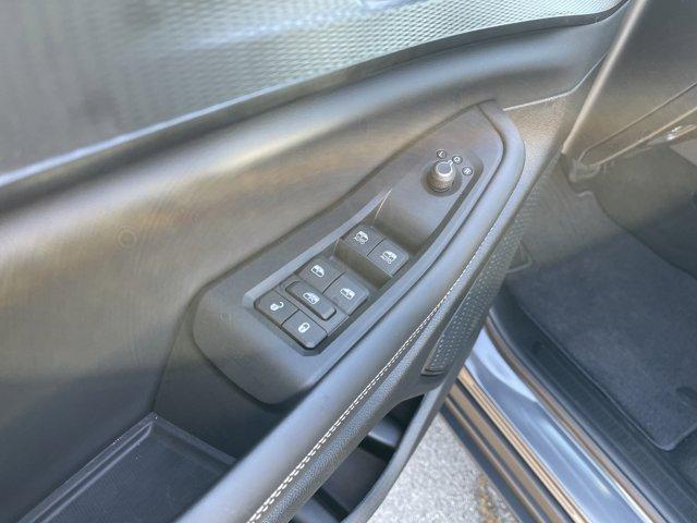 new 2025 Jeep Grand Cherokee car, priced at $36,099