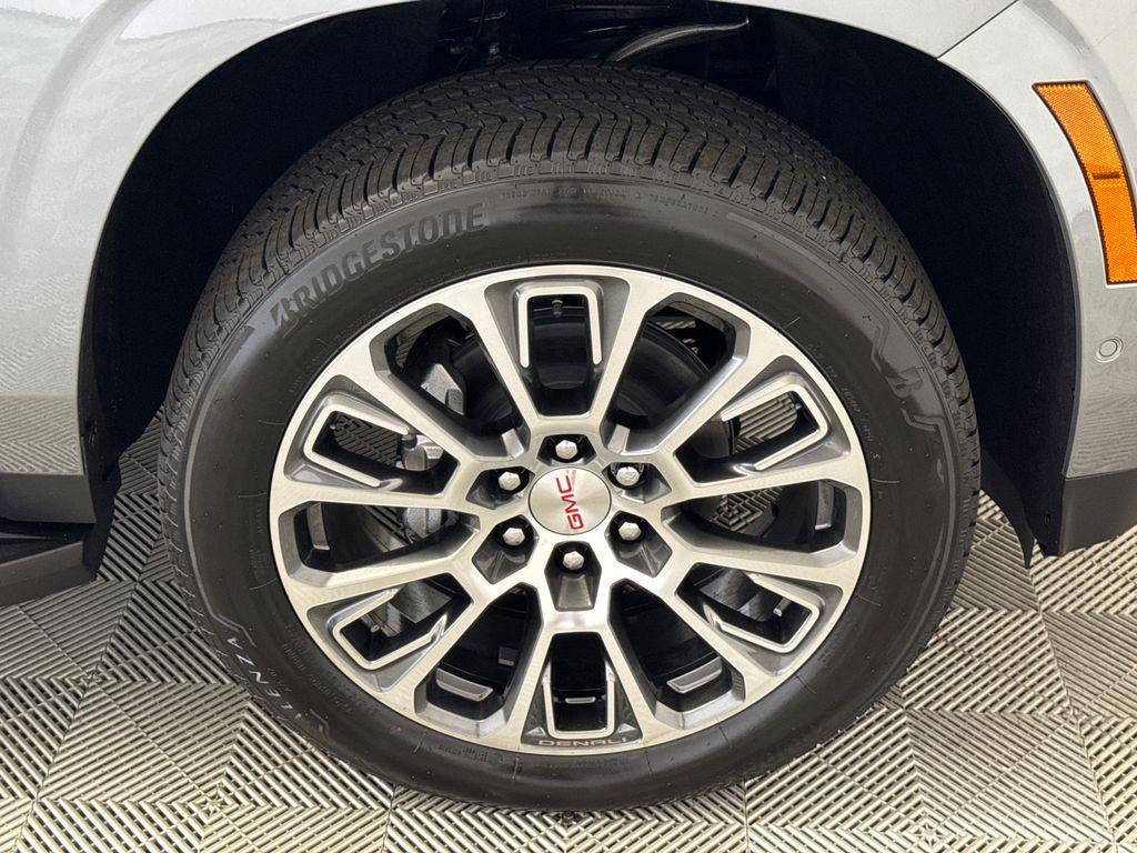 new 2026 GMC Yukon XL car, priced at $88,252