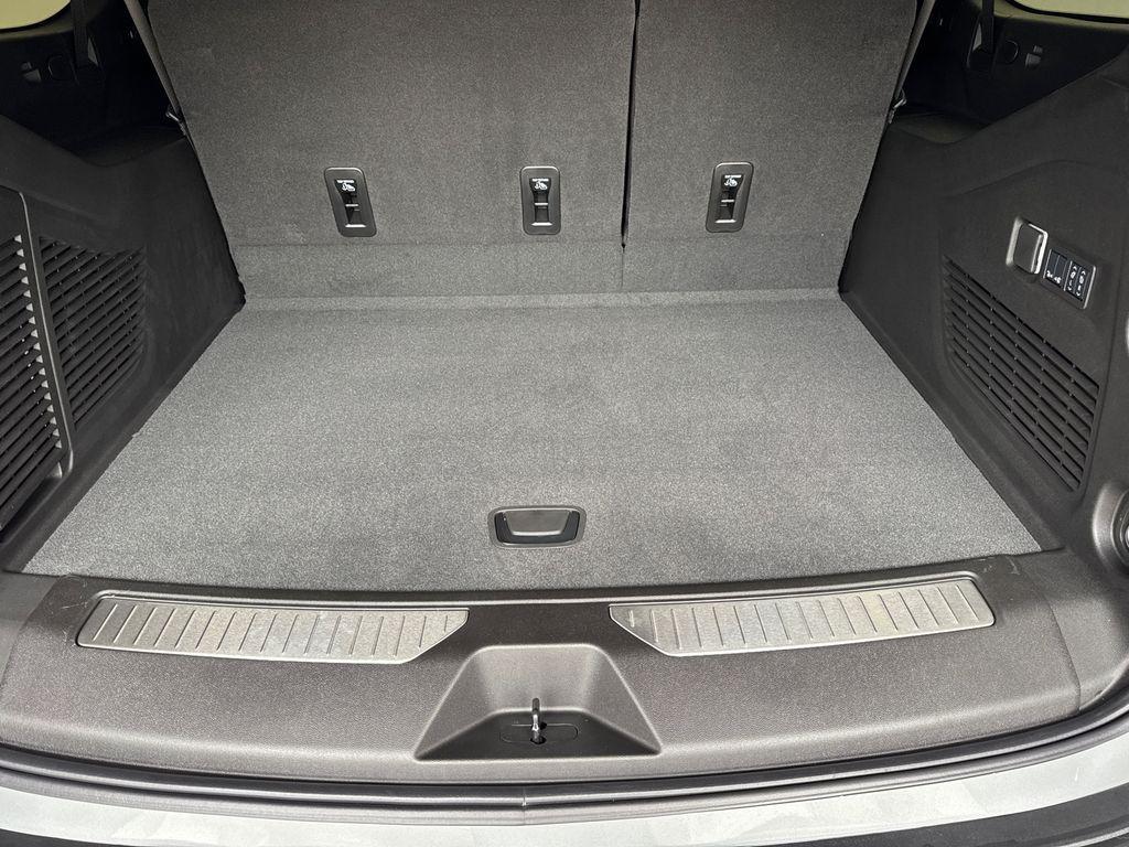 new 2026 GMC Yukon XL car, priced at $88,252