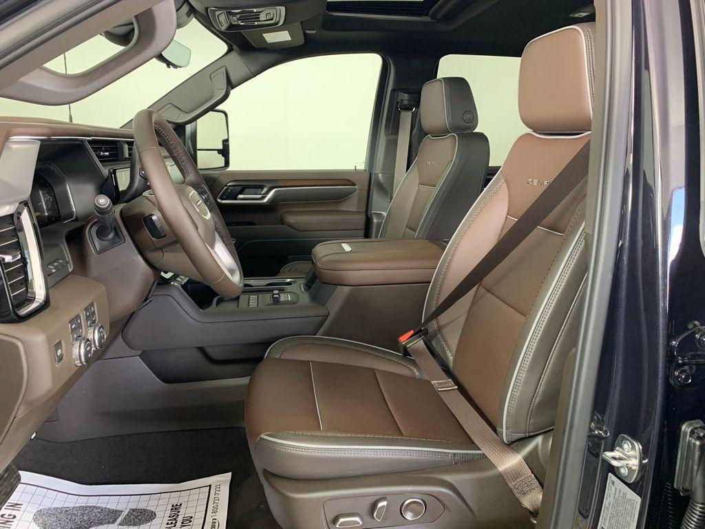 new 2026 GMC Sierra 2500 car, priced at $87,005