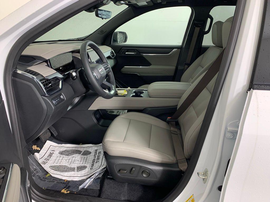 new 2026 GMC Acadia car, priced at $49,390