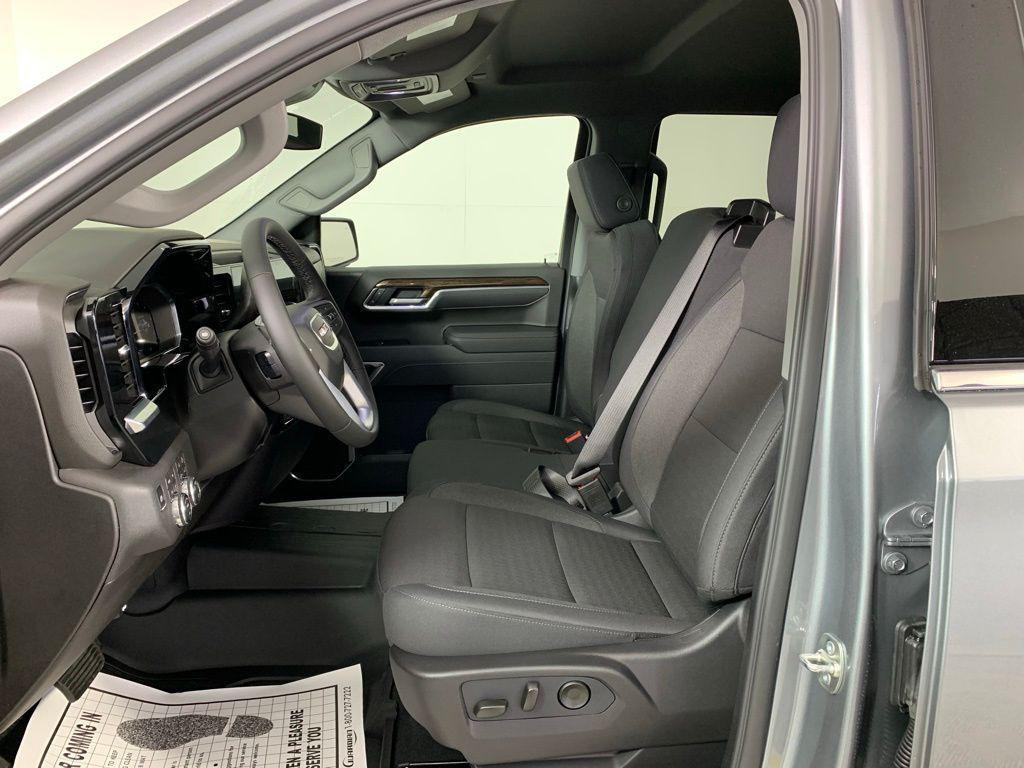 new 2026 GMC Sierra 1500 car, priced at $55,465