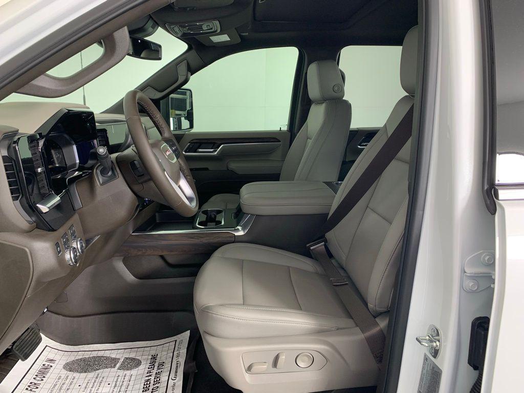 new 2026 GMC Sierra 2500 car, priced at $77,395