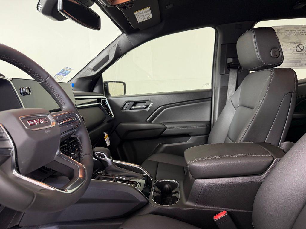 new 2025 GMC Canyon car, priced at $37,390