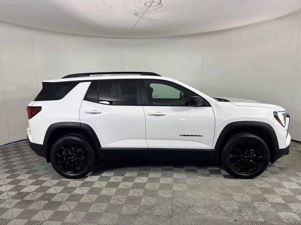 new 2026 GMC Terrain car, priced at $33,388