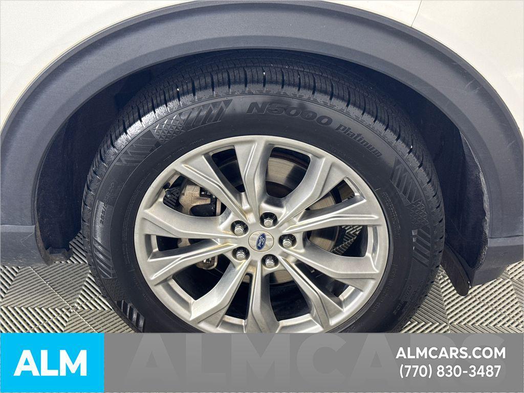 used 2020 Ford Explorer car