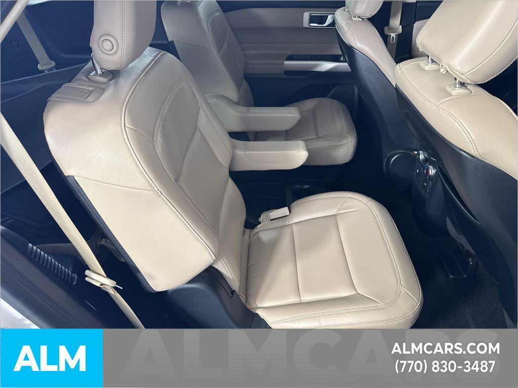 used 2020 Ford Explorer car