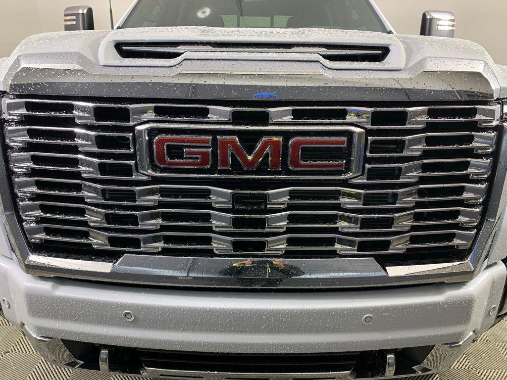 new 2026 GMC Sierra 2500 car, priced at $97,746