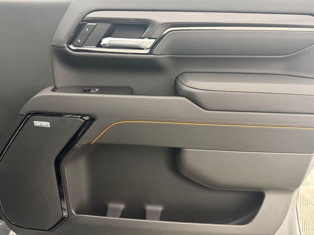 new 2026 GMC Sierra 2500 car, priced at $85,855